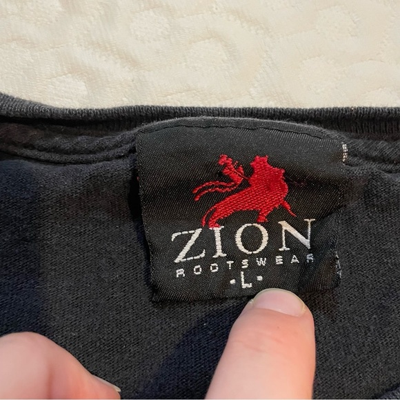 Zion Rootswear Bob Marley Survival Black T Shirt 2009 Mens Size Large Cotton Tee - Picture 3 of 8